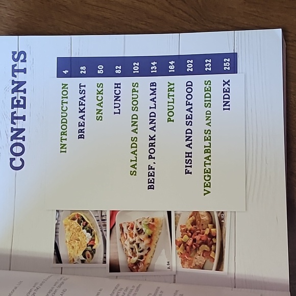 Ultimate Keto Cookbook Like new condition more than 100 recipes Kitchen - Picture 5 of 5